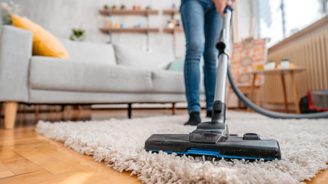 9 Pro Carpet Cleaning Tips To Keep Your Home Looking Fresh