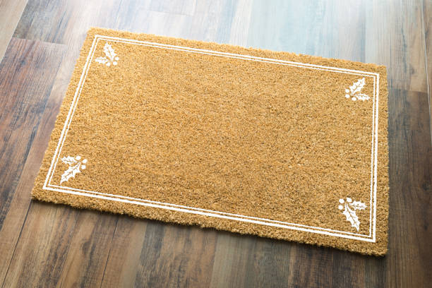 What rug types are safe for hardwood floors?