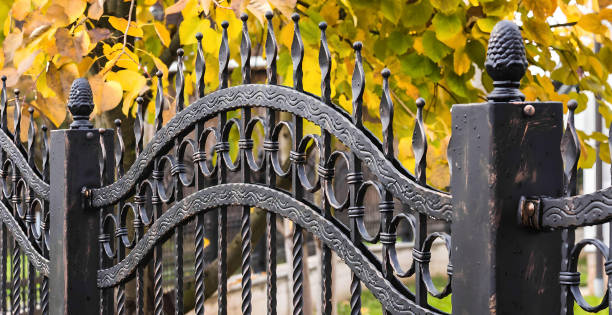 The Benefits of Wrought-Iron Fencing for Your Home